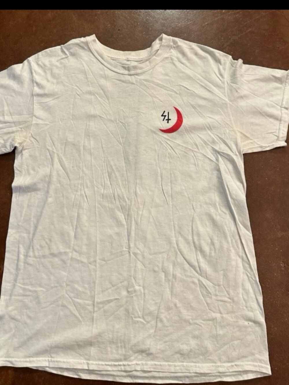 Lurking Class “Wolves Don't Lose Sleep Over Opinions” T-Shirt Size Men’s Medium